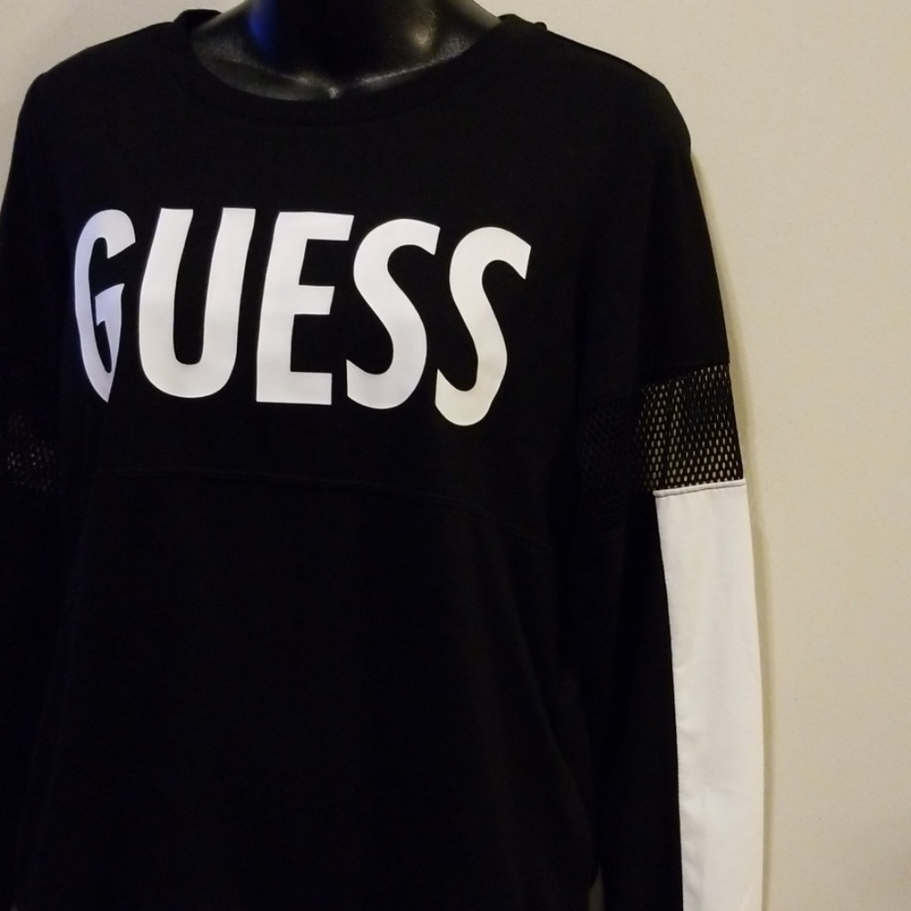 Guess - Picture 4 of 7